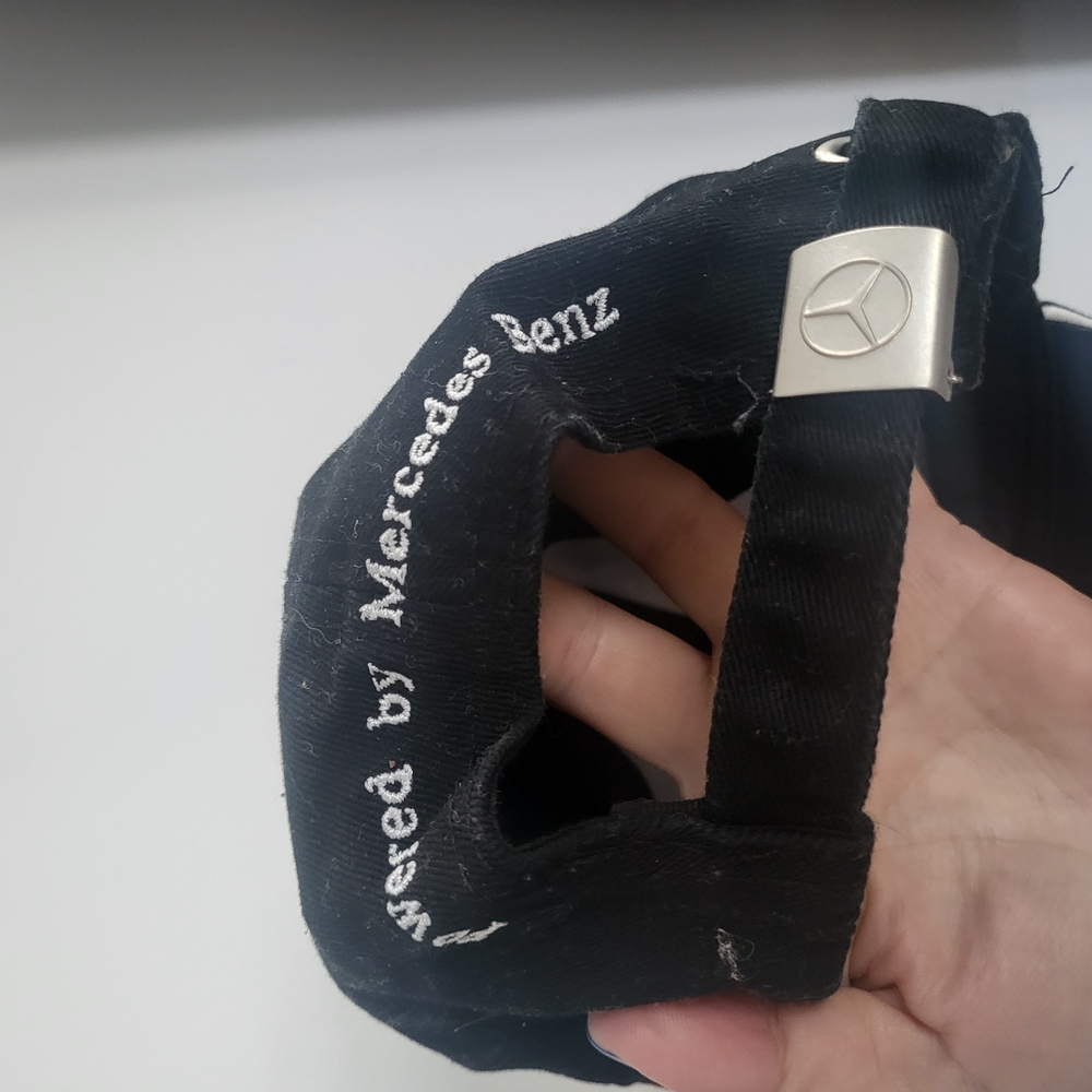 Mercedes-Benz Collection Black Accessory - Picture 4 of 7